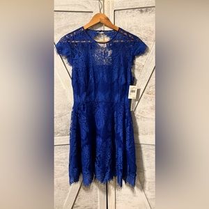 BB Dakota lace dress, size 4
